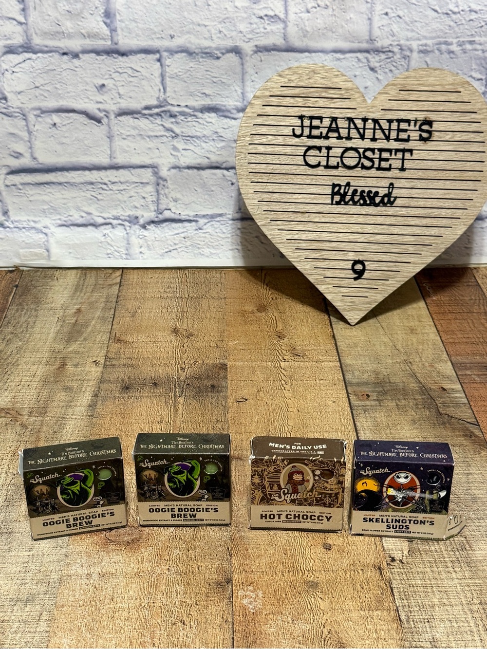 Dr. Squatch Limited Edition Bar Soap Lot – Nightmare Before Christmas + Hot Choc